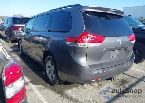 2014 Toyota Sienna Le V6 8 Passenger из США, поврежденный, VIN 5TDKK3DC3ES517855